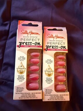Sally Hansen Perfect Press-On Nails — Shimmery Pink